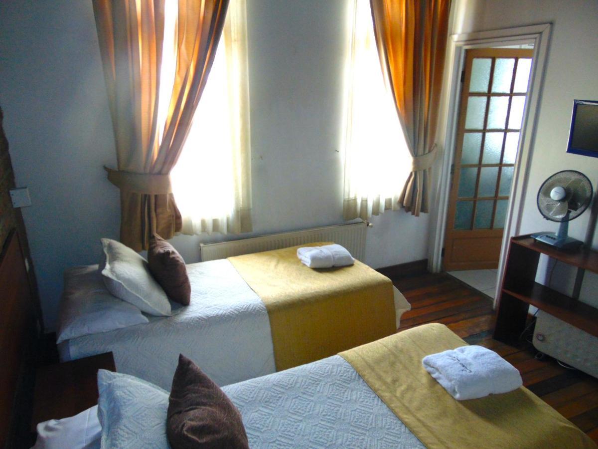 Hotel Casa Lyon Сантьяго Экстерьер фото