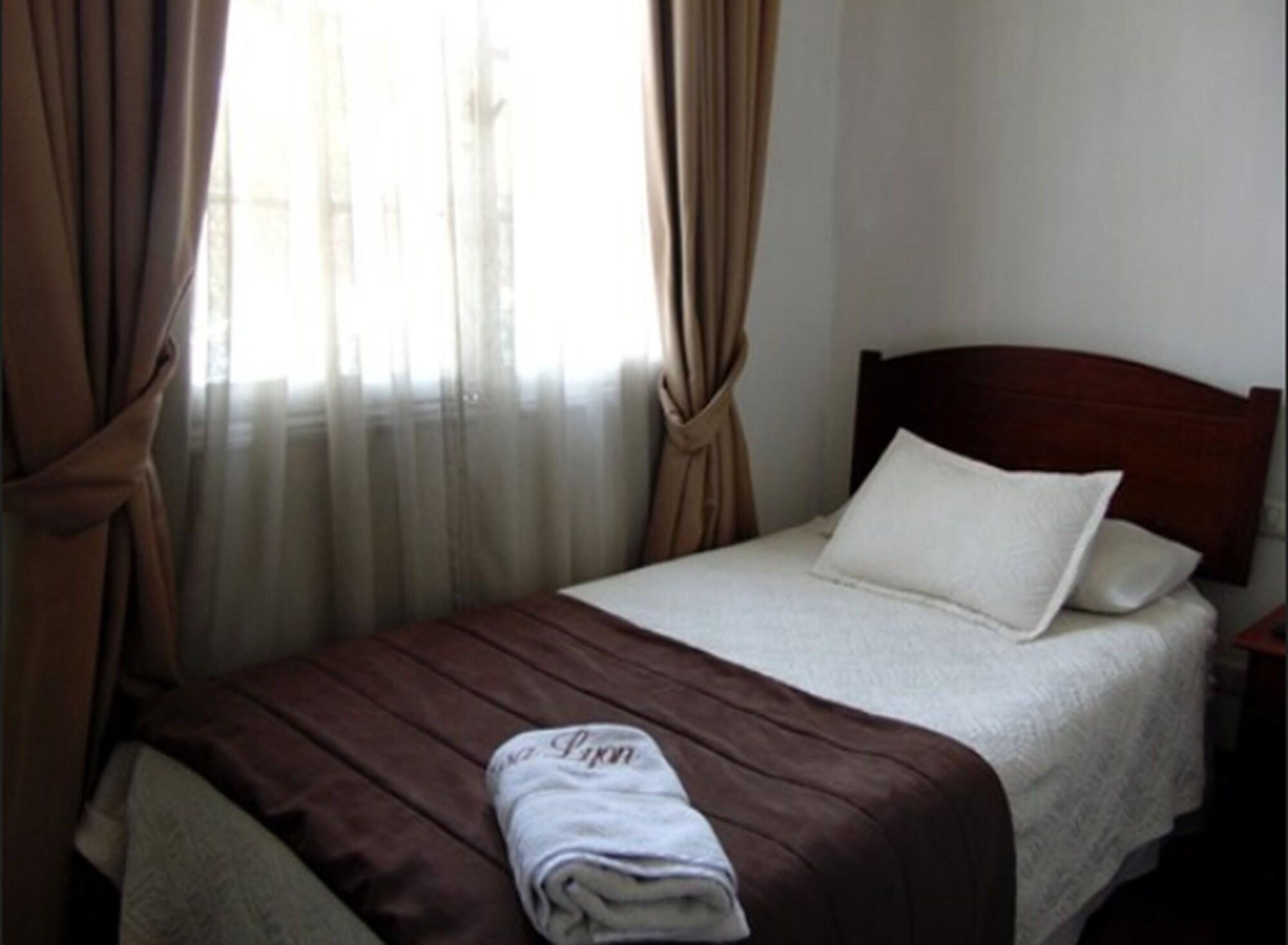 Hotel Casa Lyon Сантьяго Экстерьер фото