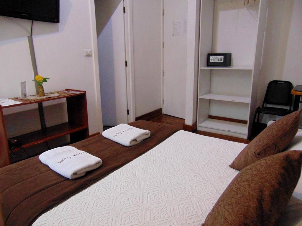 Hotel Casa Lyon Сантьяго Экстерьер фото
